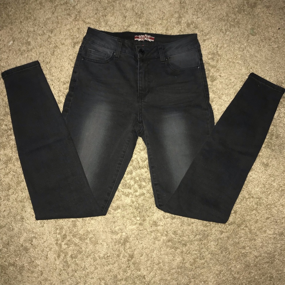 NWOT Makers of True Originals✨ Black Skinny Jeans✨